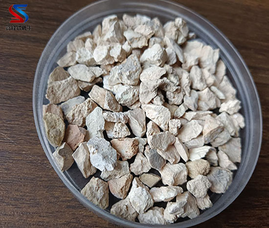 對鋁酸鈣粉生產的材料要求進行全面分析,煉棕剛玉用鋁礬土,鋁礬土,凈水劑鋁礬土 對鋁酸鈣粉生產的材料要求進行全面分析,煉棕剛玉用鋁礬土,鋁礬土,凈水劑鋁礬土